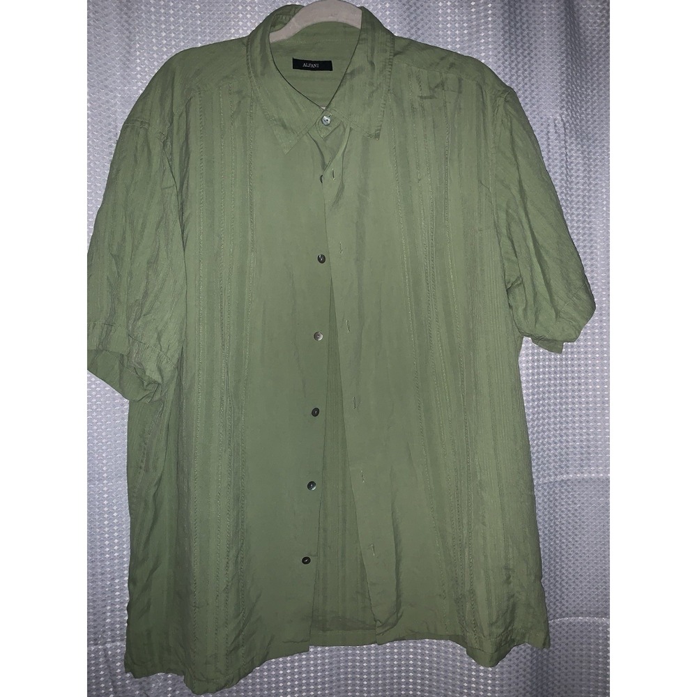 Alfani 100% Silk Short Sleeve Button Front Textured Shirt Green‎ Size XL
